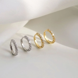 925 Sterling Silver Huggie Hoop Earrings For Women Inlaid Rhinestone Gold Silver Small Hoop Earrings Fashion Niche Jewelry Gift