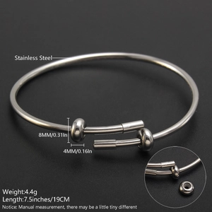 Detailed size chart showing 7.5 inches length and 4mm thickness of stainless steel bangle