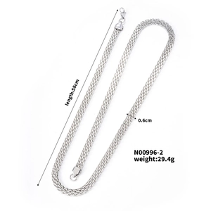 Detailed specs of the silver woven chain necklace with dimensions and model info
