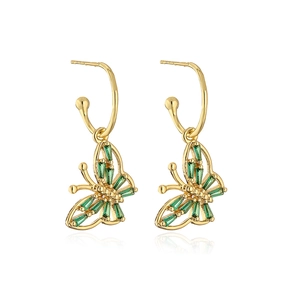 Detail of 18K gold plated C-hoop earrings with green zircon butterfly pendants