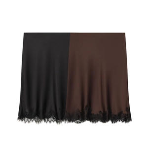 Damen Satin Minirock Spitze Saum Wimpernspitze Sexy Gerade Streetwear Einfarbig Elegant Seidig Unterteile