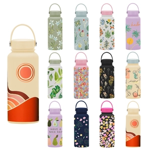 Detail view of 1L insulated sports bottles with various patterns and carry handles