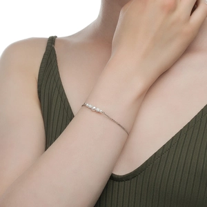 Elegant S925 sterling silver double layer bracelet with white pearls and zircon beads