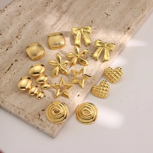 Elegant 18K Gold Plated Stainless Steel Stud Earrings For Women Geometric Heart Star Flower Bow Designs Fashion Jewelry