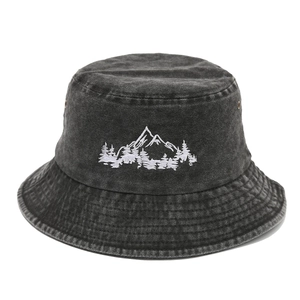 Cappello a secchiello in denim grigio antracite lavato con ricamo di foresta montana per il sole