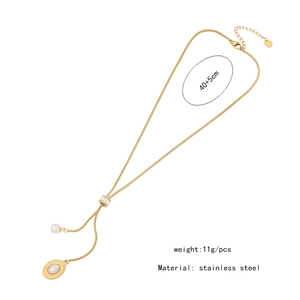 Detail showing adjustable stainless steel chain length 40+5cm and 11g weight specs