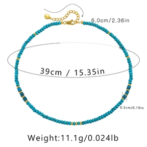 Gedetailleerde afmetingen van de turquoise kralenketting met gouden verlenging