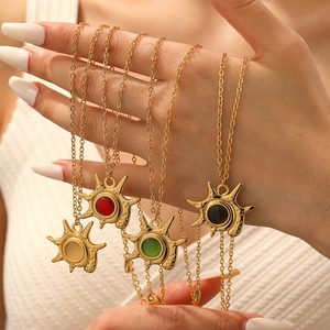 Sunburst Pendant Necklace 18K Gold Plated Stainless Steel Round Inlaid Gemstone Retro Fashion Jewelry For Women