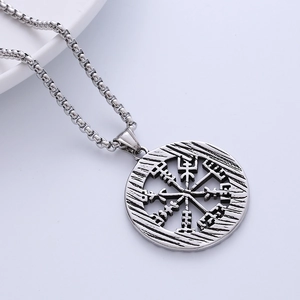 Collana con ciondolo bussola vichinga Vegvisir in acciaio inossidabile argento antico