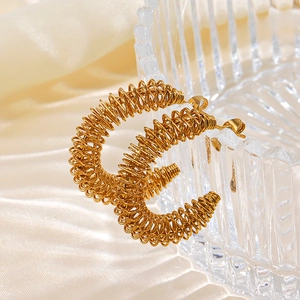 Boucles D'oreilles Créoles En Forme De C En Acier Inoxydable Femmes Design Spirale Fil Enroulé Mode Européenne