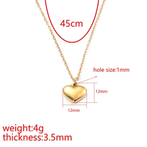 Collier avec pendentif cœur en acier doré, dimensions et chaîne de 45cm incluses