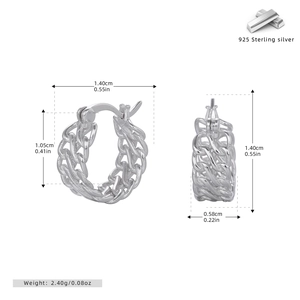 Macro detail of 925 sterling silver chain link earrings with precise size and weight measurements