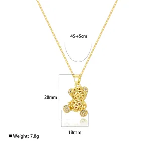 Detailed size chart showing panda pendant dimensions 28x18mm and 45+5cm necklace length