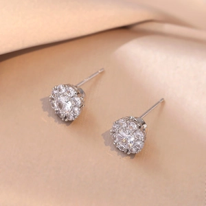 Sparkling S925 sterling silver sunflower stud earrings with cubic zirconia stones