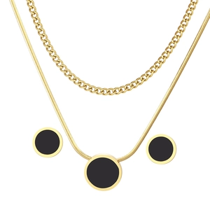 Elegant gold-plated double-layer snake chain necklace with round black shell pendants set