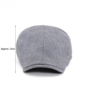 Béret gris clair avec texture en lin et calotte profonde pour une couverture totale