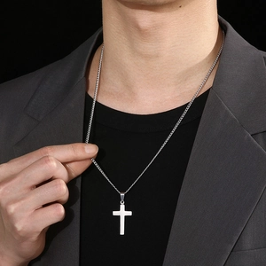Collier Pendentif Croix Acier Inoxydable Poli Simple Classique Bijoux Religieux Pour Hommes Femmes