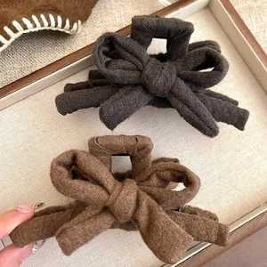 Pince À Cheveux Noeud Tissu Acrylique Texturé Automne Hiver Grande Pince Crabe Pour Femmes Rétro Élégant Accessoire Cheveux