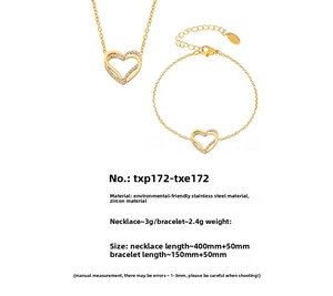 Set collana e bracciale a cuore dorati con intarsi in zirconi cubici lucidi