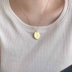 Elegant 925 sterling silver gold rose pendant necklace for women in Korean minimalist style
