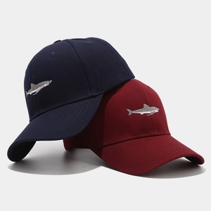 Cotton baseball cap with shark embroidery in navy blue and burgundy colors
