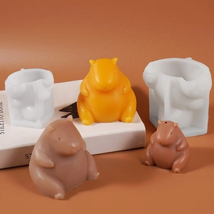 3D Capybara silicone mold set for aromatherapy candles and DIY cake baking crafts