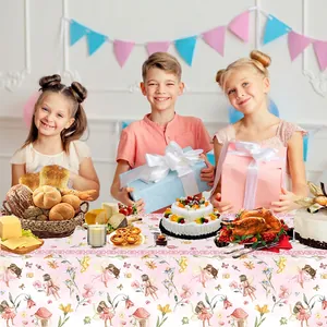 Nappe rose thème fées avec motifs floraux et champignons pour fête d'anniversaire fille