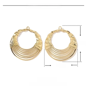 Detailed parameter view showing 42mm x 38mm dimensions of layered golden steel earrings