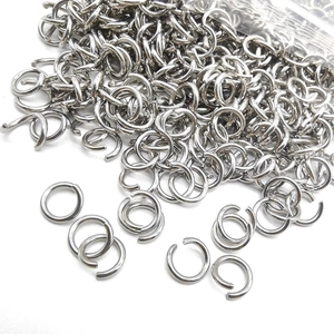 Polished stainless steel open jump rings for DIY jewelry making and link connections
