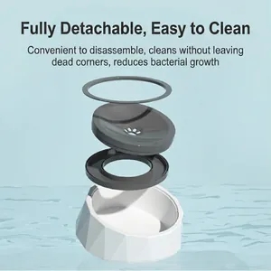 Bol d'eau flottant pour chat anti-éclaboussures avec base géométrique facile à nettoyer