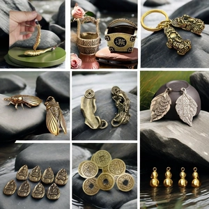 Vintage Brass Pixiu Keychain Chinese Feng Shui Pendants Antique Copper Coin Good Luck Charm Wealth Prosperity Symbol