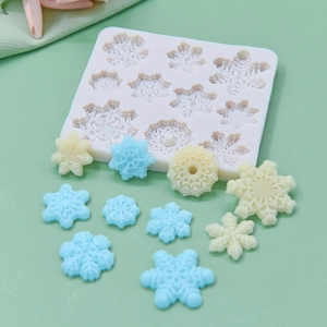 Snowflake Silicone Mold DIY Cake Decorating Fondant Baking Tool Multi Cavity Christmas Winter Theme Craft