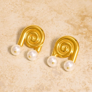 Elegant 18k gold plated stainless steel spiral earrings with white double pearl drops