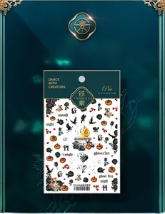 Détails macro des stickers ongles 5D Halloween TS-195 avec motifs citrouille et rose