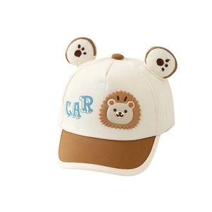 Baby baseball cap with 3D ears and lion patch in beige and brown cotton fabric