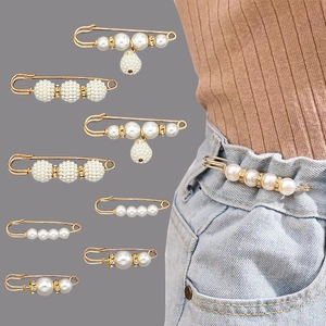 Elegant Alloy Faux Artificial Pearl Rhinestone Brooch Pin Waist Tightener For Pants And Clothes Adjustable Fashion Accessory For Women