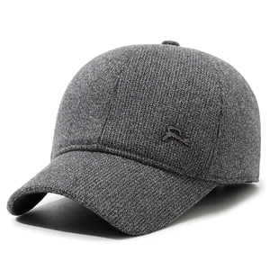 Winter thermal baseball cap for men with fleece lining and windproof ear protection