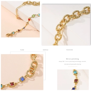 Dettagli di zirconi colorati a taglio quadrato e lucidatura a specchio sul bracciale