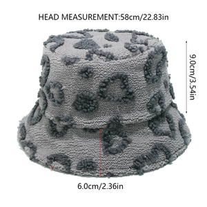 Detailed size measurement of a fuzzy grey leopard bucket hat with 58cm circumference