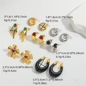 Hammered vintage flower zircon earrings in gold and silver with size and weight specs