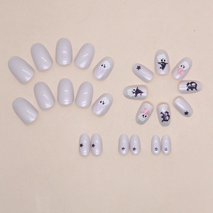 Cute Halloween ghost and star pattern oval press-on nails in lavender grey finish
