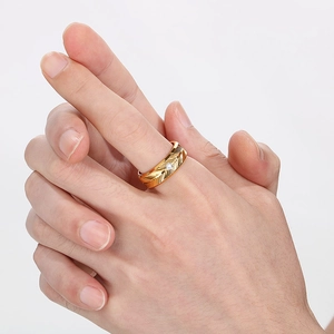 Men's gold-plated stainless steel ring with feather textured pattern and inset zircon