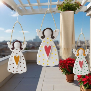 Set di ornamenti a forma di ali d'angelo bianche con cuori e corda per decorazioni casa
