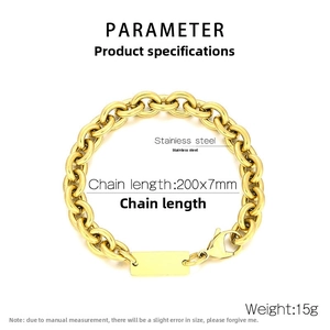 Detailed view of golden stainless steel chain bracelet with rectangular engravable plate