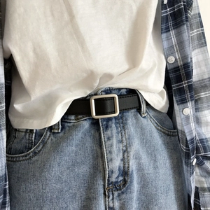 Women's vintage minimalist black faux leather belt with a polished silver square buckle