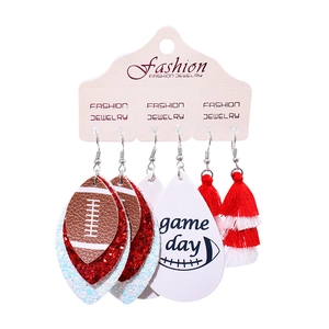 Set di tre paia di orecchini in pelle PU a tema football con glitter e stampe Game Day