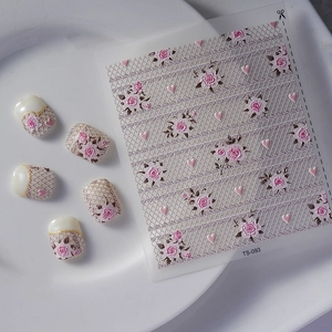 5D geprägte Rosen-Nagelaufkleber mit rosa Herzen und eleganten Spitzennetzmustern.