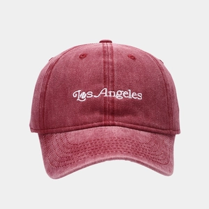 Detail of Los Angeles embroidery on high-quality washed cotton burgundy baseball cap