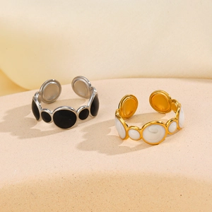 Minimalist geometric enamel open rings in gold and silver finish with wave disc design