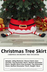 Vue détaillée du cache-pied de sapin rouge avec ceinture de Père Noël et jambes